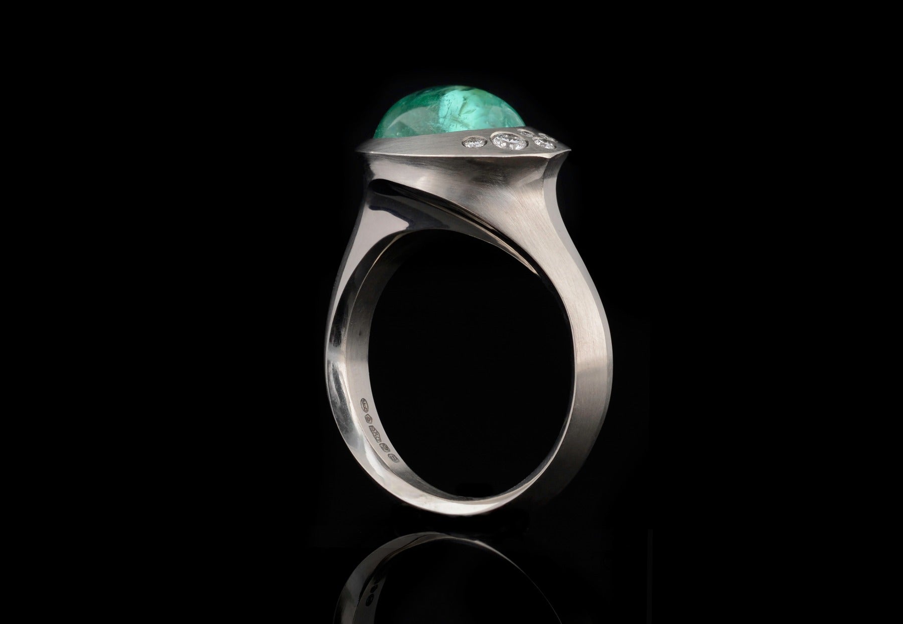 Arris paraiba tourmaline and white diamond platinum ring