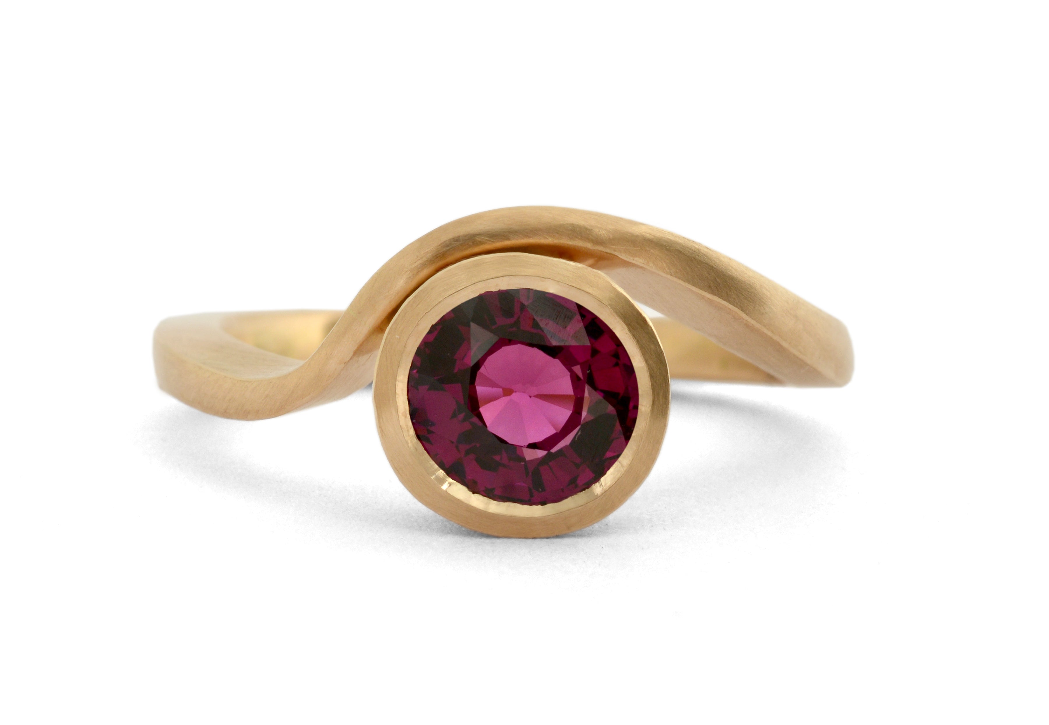 Rhodolite garnet Balance ring-McCaul